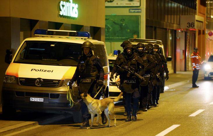 Gunman in Zurich mosque shooting is dead: police
