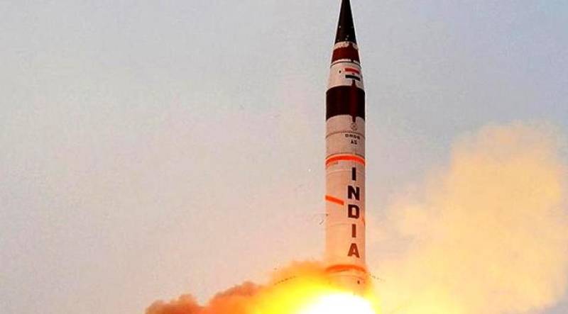 India launches nuclear capable Agni-5 missile