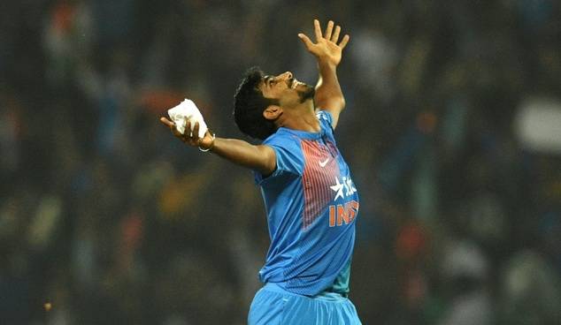 Nehra, Bumrah help India level T20 series against England