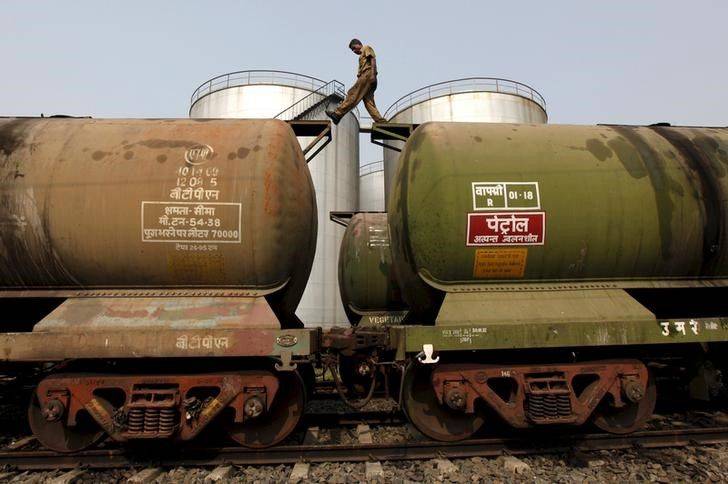 India extends tax relief on local oil sales by foreign firms