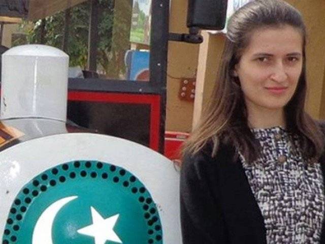After epiphany in US, woman forges peace among Indian and Pakistani youth