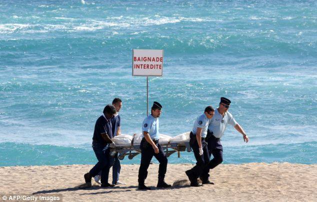Man dies in shark attack off coast of La Reunion