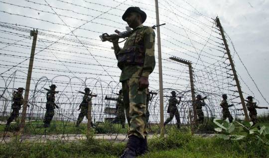 Indian authorities suspend cross-border bus, trade services along LoC 