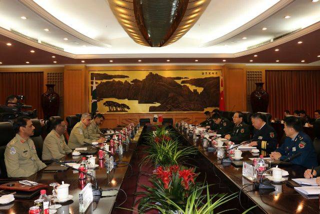 Pakistan, China agree to expand defence ties