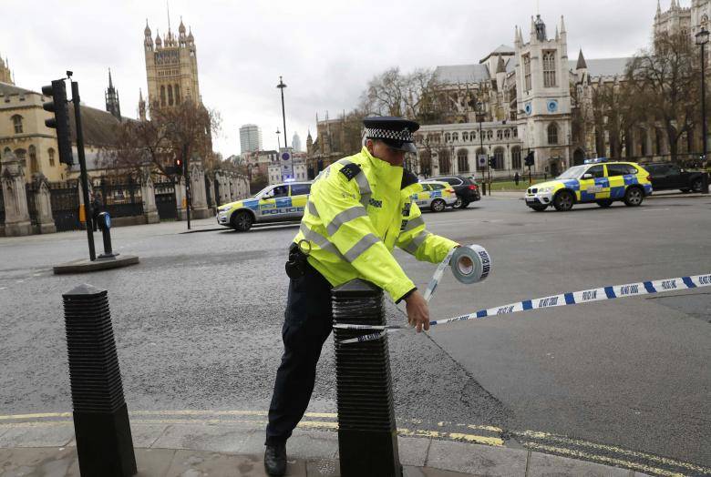 At least 2 dead, many injured in UK parliament 'terrorist incident'
