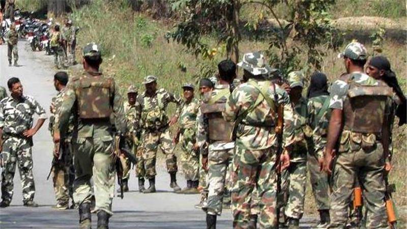 Maoist rebels kill 24 policemen in central India
