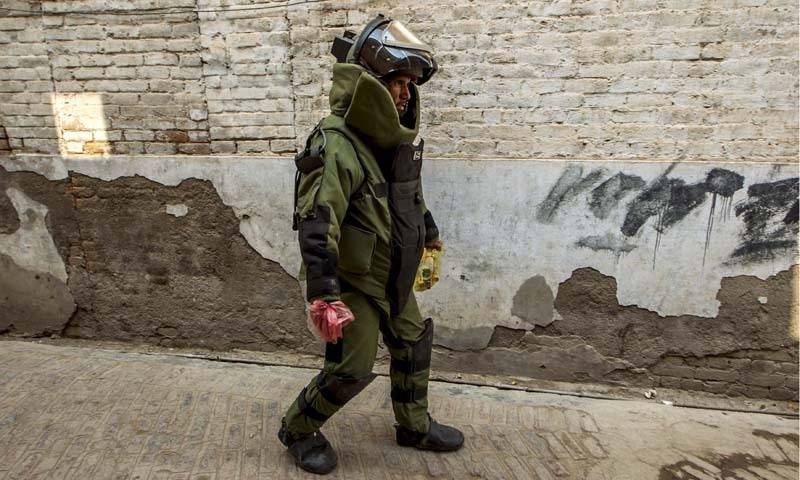 Police say defused bomb outside school in Narowal