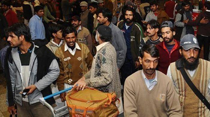 70 Pakistanis deported from Saudi Arabia return