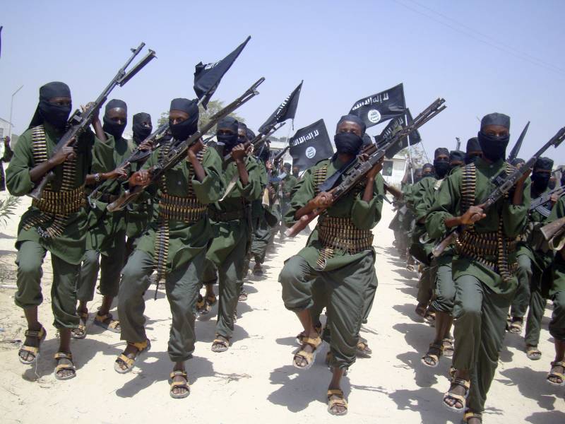 Al Shabaab takes over Somali town, claims killing 61 in military base attack