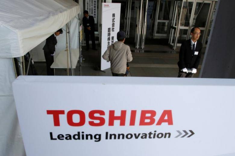 Tech industry asks who will lead Toshiba's motley white knights