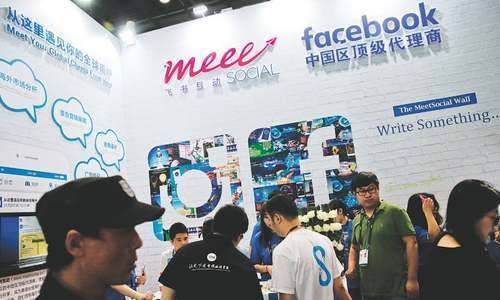 China orders tech firms to tighten censorship controls
