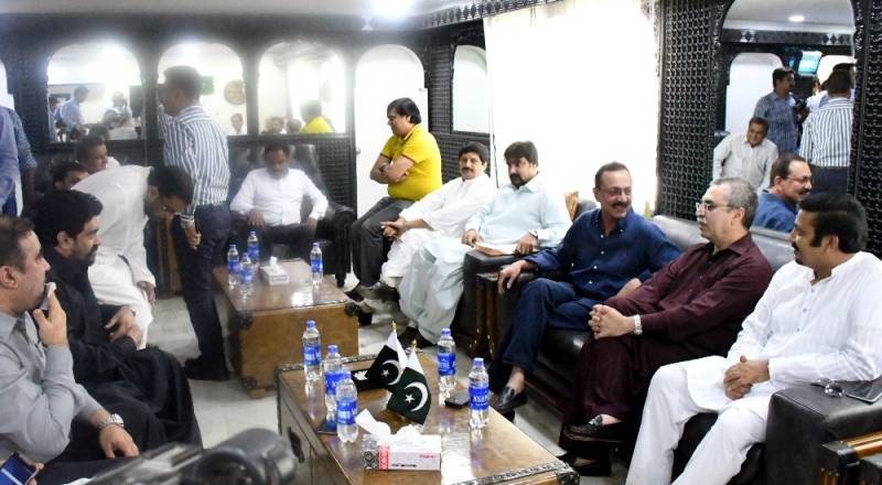 PSP to attend Muttahida’s APC on Tuesday
