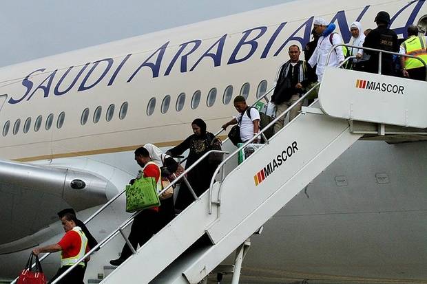 Qatar denies blocking Saudi hajj pilgrimage flights