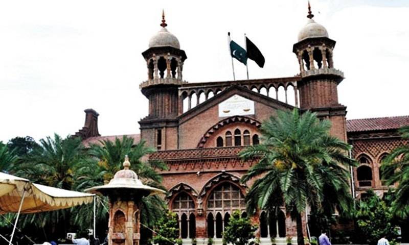 Lawyer seeks ban on media within LHC premises