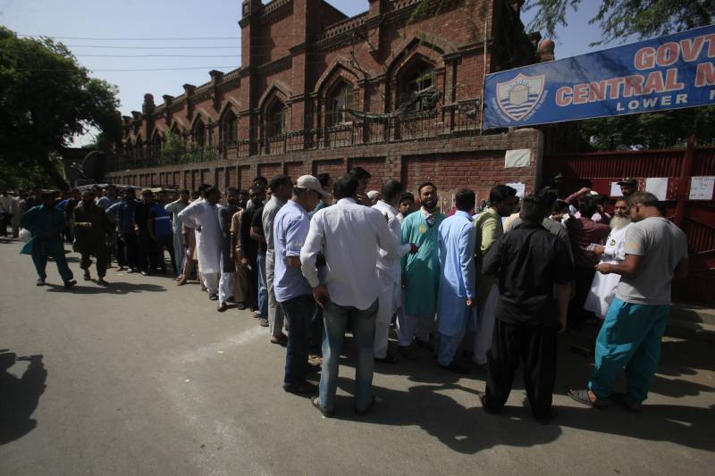 Polling underway as turnout remains low in NA-120 by-polls