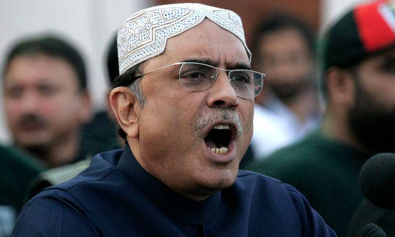 Musharraf should return and face the courts if he is so brave: Zardari