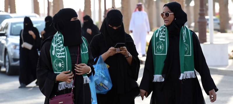 Women allowed to attend national day celebrations first time in Saudi Arabia