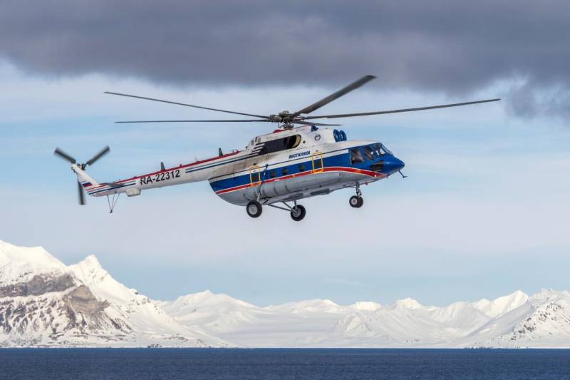 Hopes fade for 8 Russians missing in Arctic helicopter accident