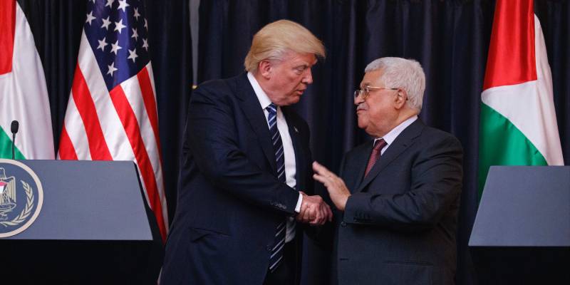 Palestinians vow to suspend talks if US closes PLO mission