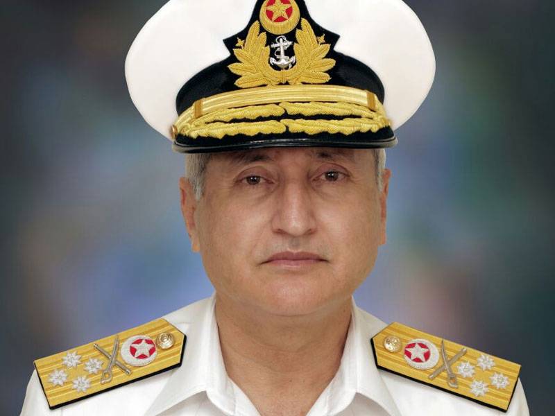 Naval Chief, Royal Navy of Oman Commander discuss matters of mutual interest