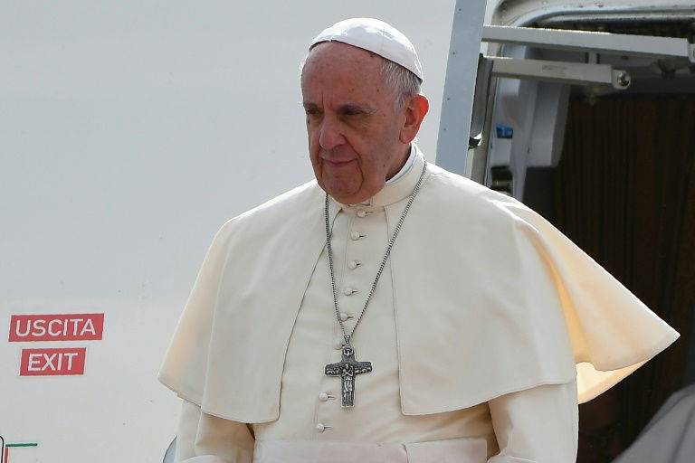 Pope sidesteps Rohingya crisis in Myanmar address