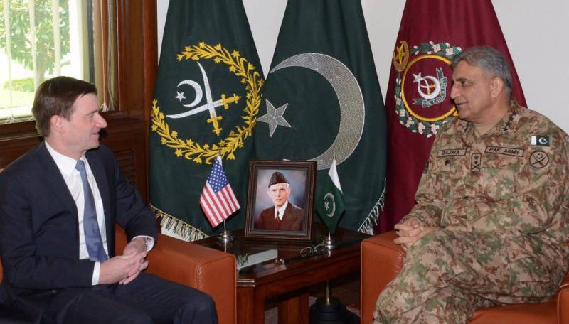 Army chief meets US Ambassador David Hale