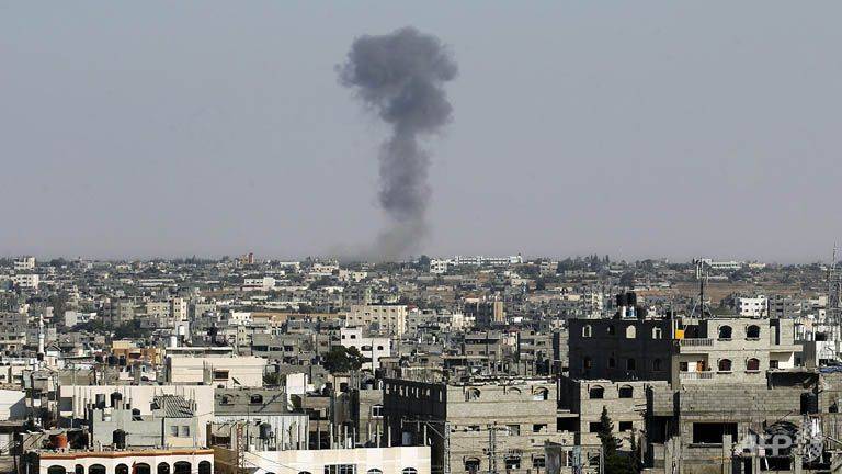 Israel army hits Gaza after 'rocket fire'