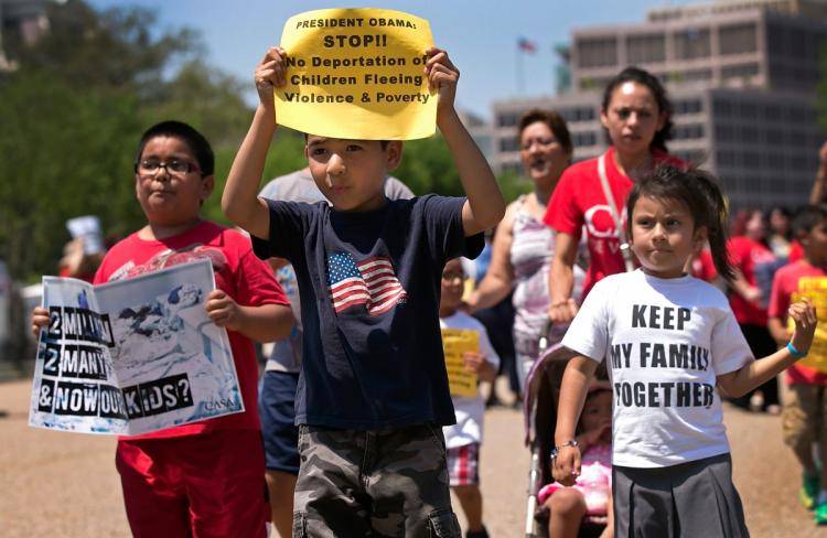 US memo weakens guidelines for protecting immigrant children in court