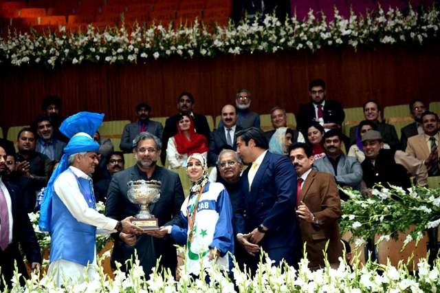 PM directs sports federations to come out of politics to win medals in next Olympics