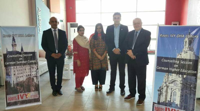 Roots Ivy Lahore organizes session on International Education