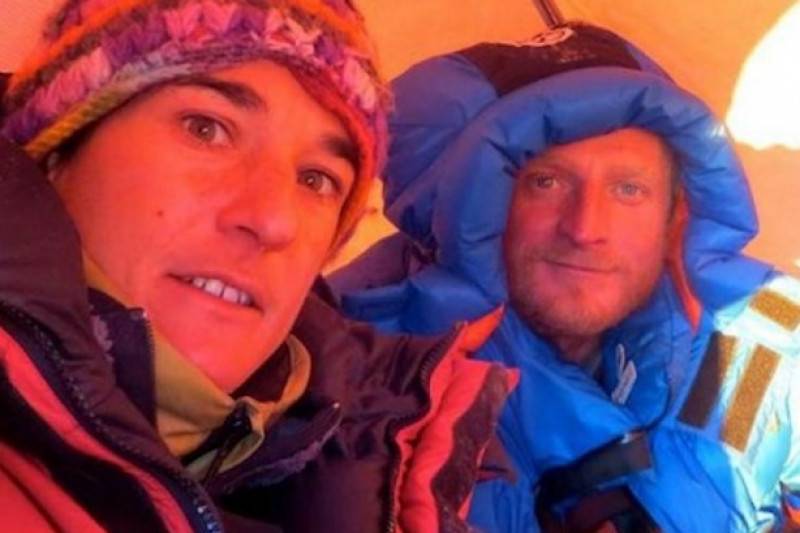 Rescuers save French climber trapped on Nanga Parbat