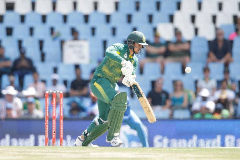 De Kock adds to South African injury woes