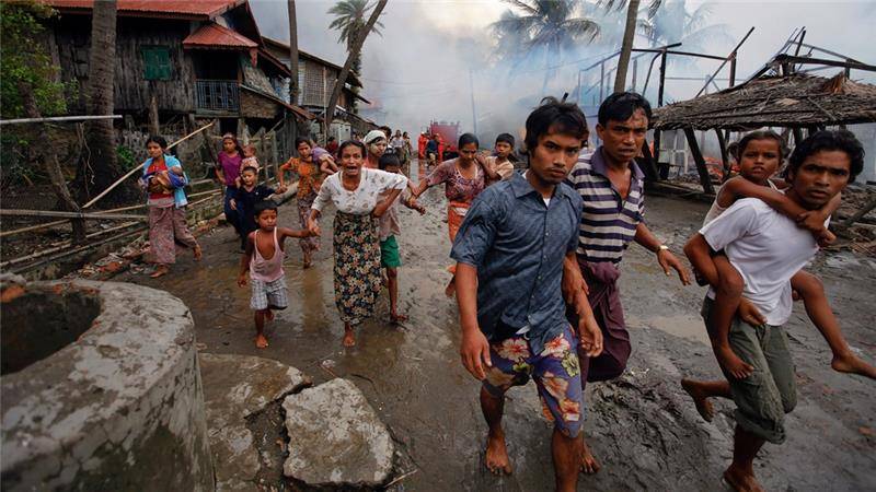 Bangladesh, Myanmar meet over stranded Rohingya