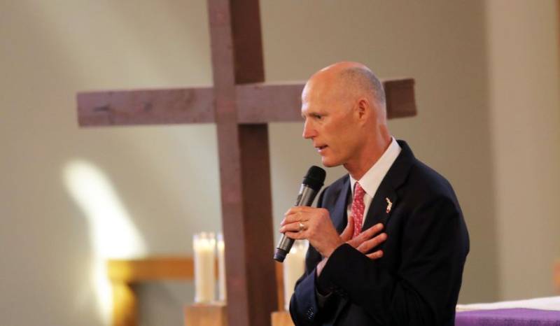 Florida governor proposes new gun sale limits after school shooting