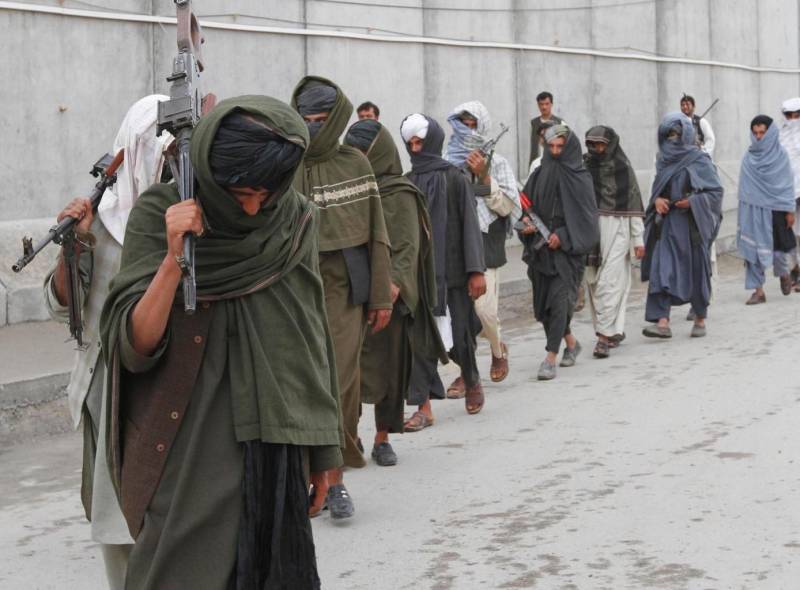 Taliban abducts 19 bus passengers, policemen in Afghanistan