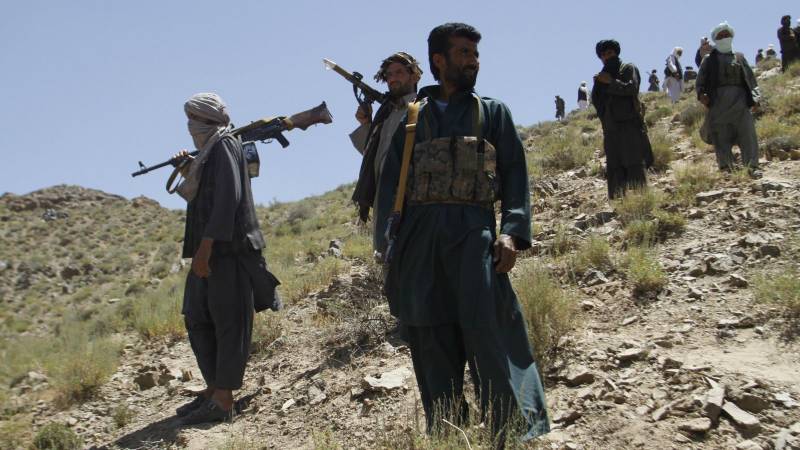 Taliban stops short of rejecting Afghan president's peace plan