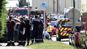 French policeman dies after militant shooting spree