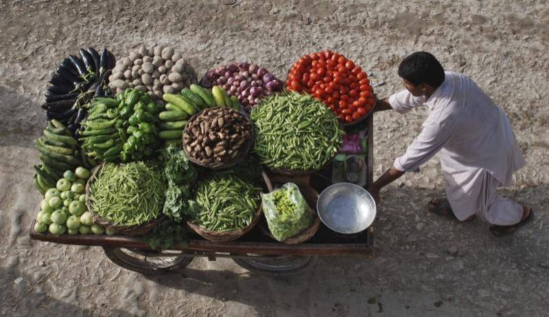 Pakistan inflation rate eases to 3.25 percent in March