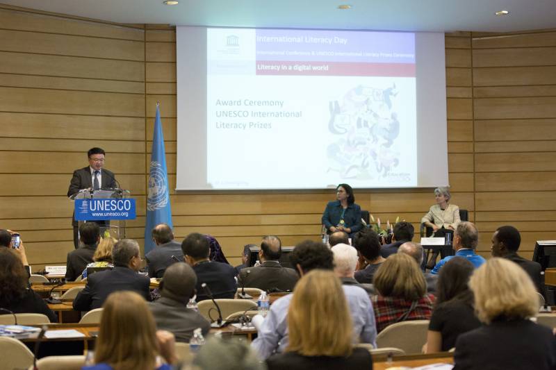 UNESCO recognizes TCF’s ‘Aagahi’ through Confucius Prize for Literacy