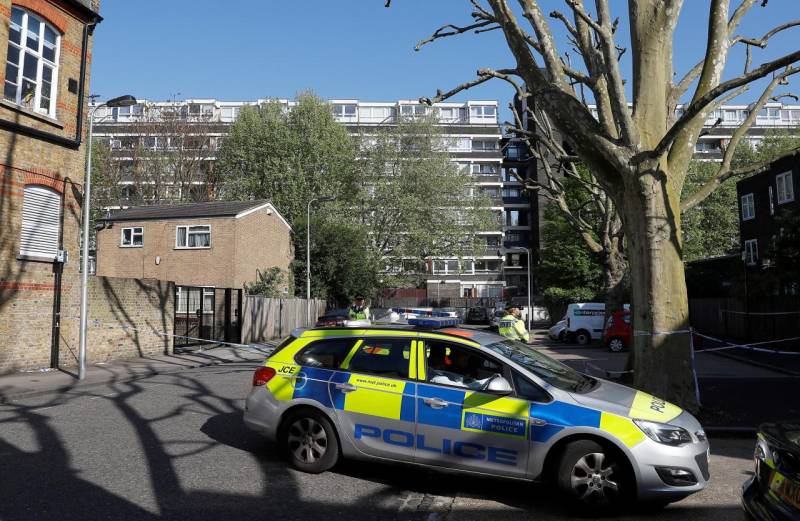 17-year-old dies from gunshot wound in south London: police