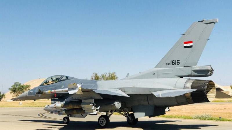 Iraqi air force destroys ISIS command center in Syria: State TV