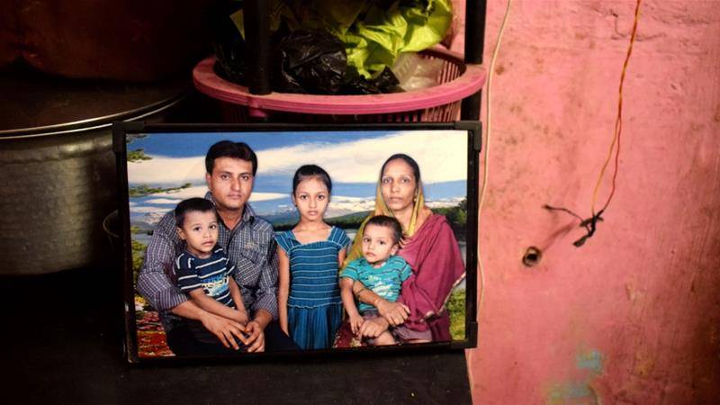Pakistani man fights to reunite with Indian family