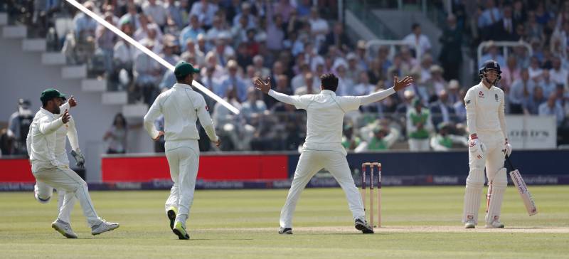 Amir's double strike sparks England collapse in first Test