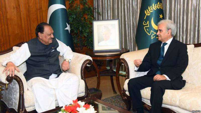 President, PM Mulk felicitate nation on Eid-ul-Fitr
