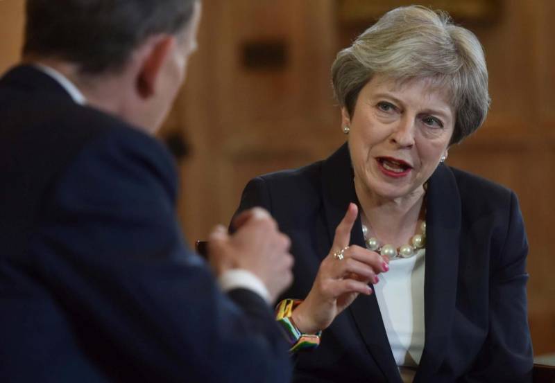 British PM faces Brexit showdown with pro-EU rebels