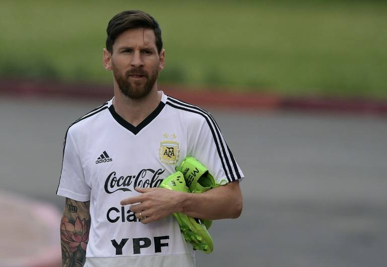 Messi under pressure at World Cup as Ronaldo scores again