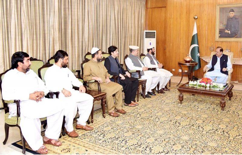Mamnoon urges govt to extract minerals from tribal areas