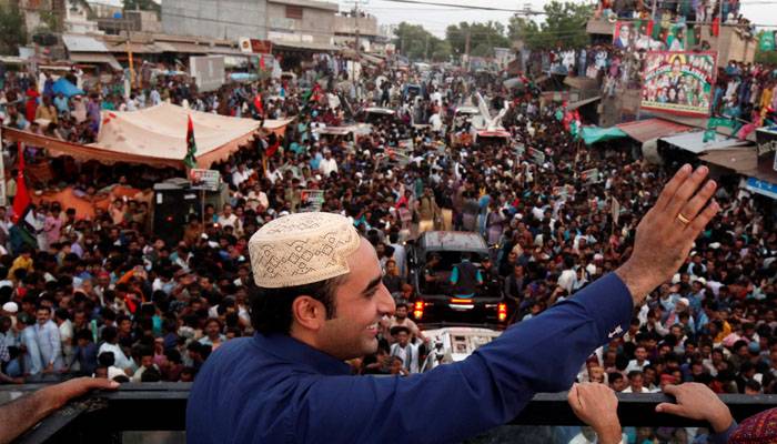 Bhutto scion 'didn't choose this life' but campaigns to be PM