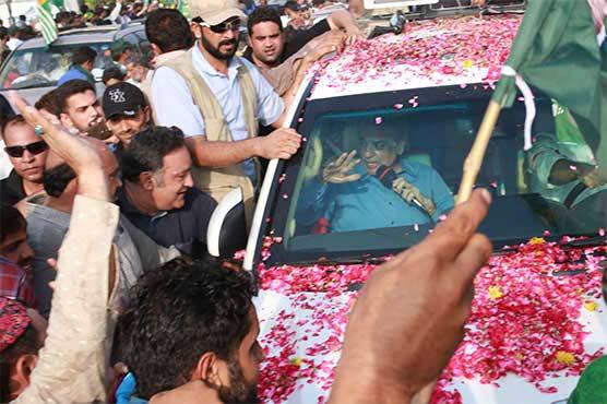 PML-N leaders booked for Nawaz's welcome rallies