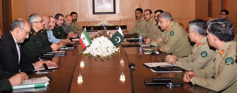 Iranian CGS discusses regional security with COAS during visit to Pakistan
